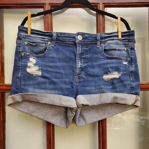 AMERICAN EAGLE OUTFITTERS WOMEN'S MIDI MEDIUM WASH JEAN SHORTS SIZE 16